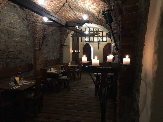 Archway restaurant